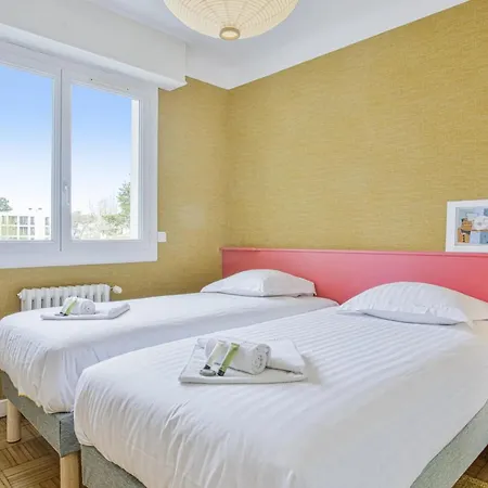 Apartment T3 Design Et Familial Avec Parking Proche Commodites