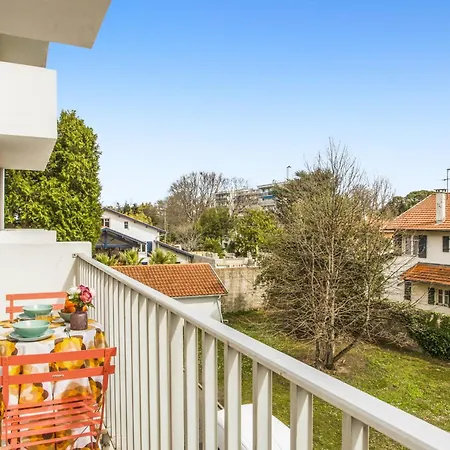 T3 Design Et Familial Avec Parking Proche Commodites بياريتز