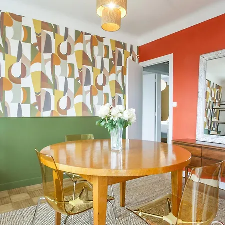 T3 Design Et Familial Avec Parking Proche Commodites Apartment *